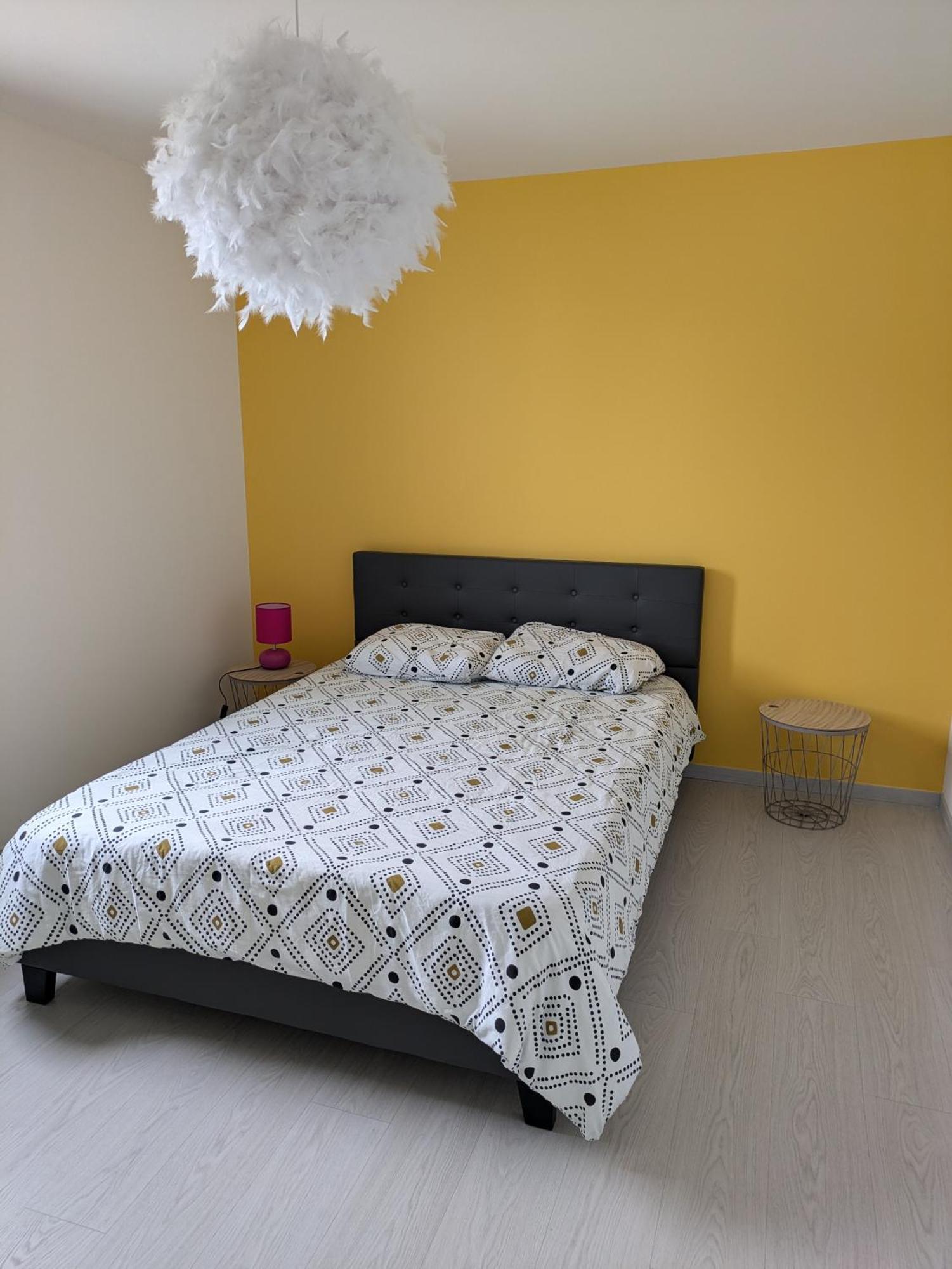 فندق Chez Gaelle كيبِرو المظهر الخارجي الصورة